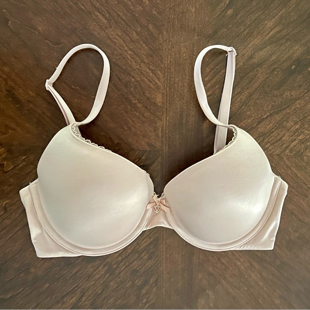 Victoria’s Secret Bra